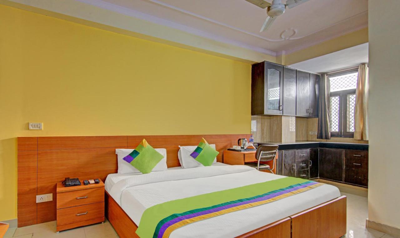 Hotel Treebo Tms Residency Nueva Delhi Exterior foto