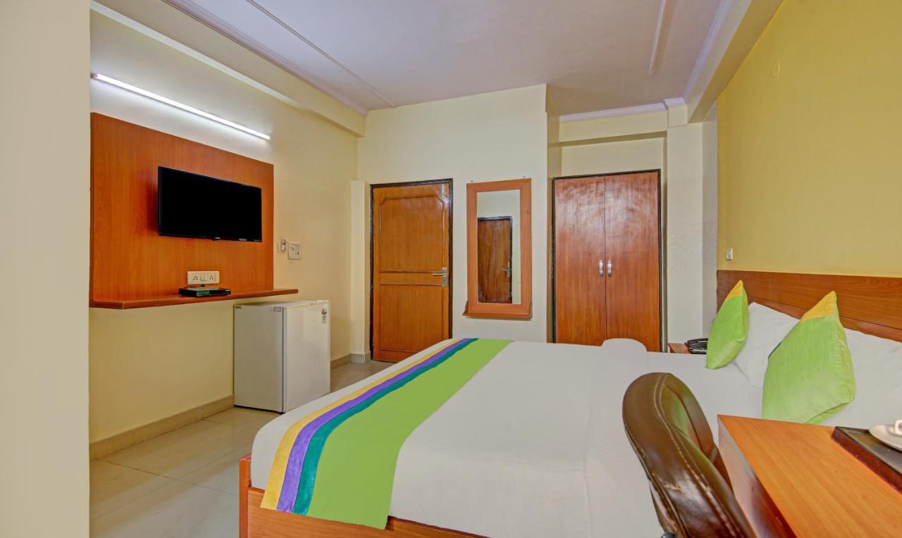 Hotel Treebo Tms Residency Nueva Delhi Exterior foto